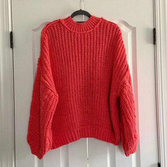 🌸NWT: POL Mock Neck Cable Knit Sweater - Picture 2 of 9